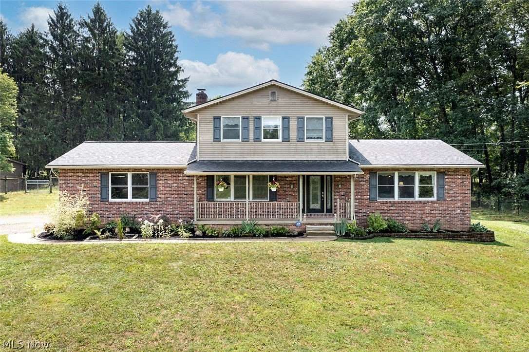 4 Acres of Land with Home for Sale in Akron, Ohio