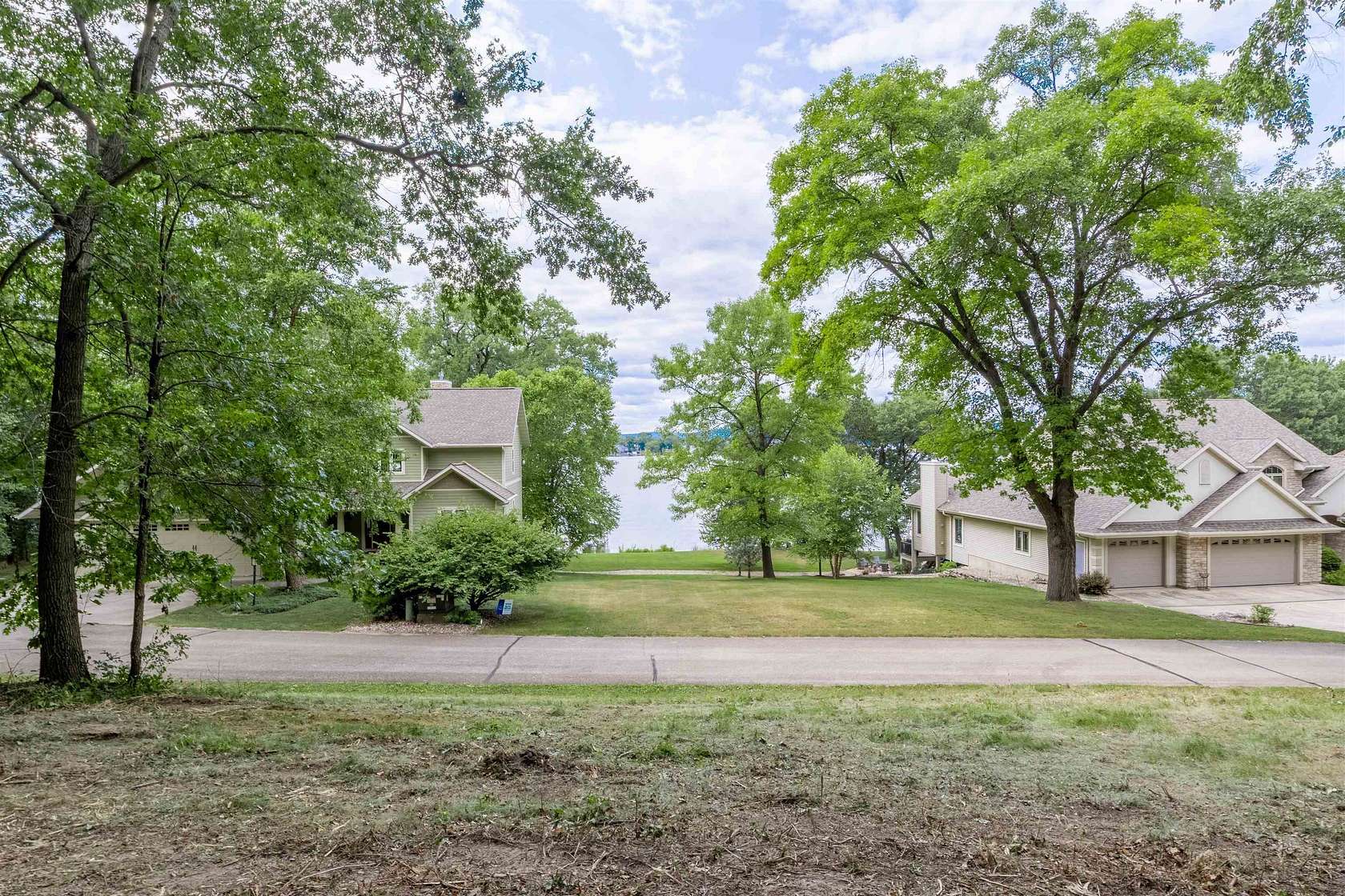 0.68 Acres of Residential Land for Sale in Lodi, Wisconsin