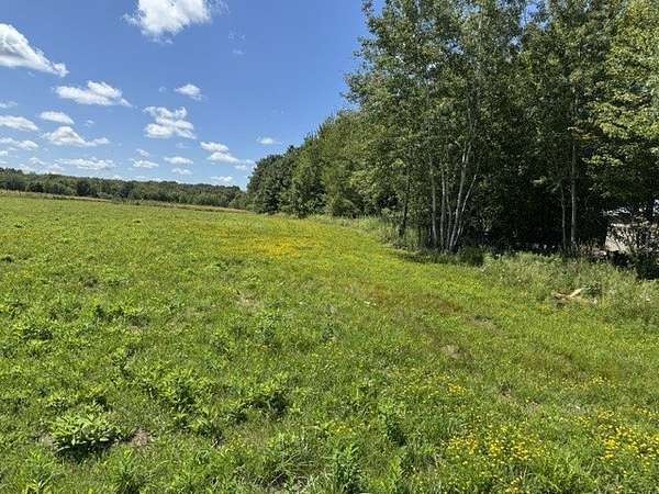 27 Acres of Recreational & Residential Land for Sale in Cranesville, Pennsylvania
