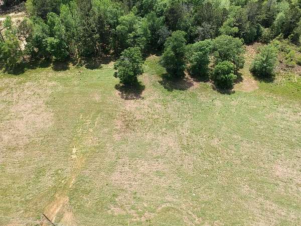 9.13 Acres of Residential Land for Sale in Hillister, Texas