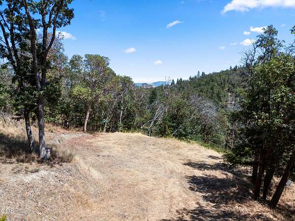 0.81 Acres of Residential Land for Sale in Medford, Oregon