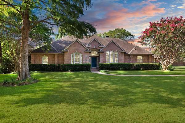 1.61 Acres of Land with Home for Sale in Southlake, Texas