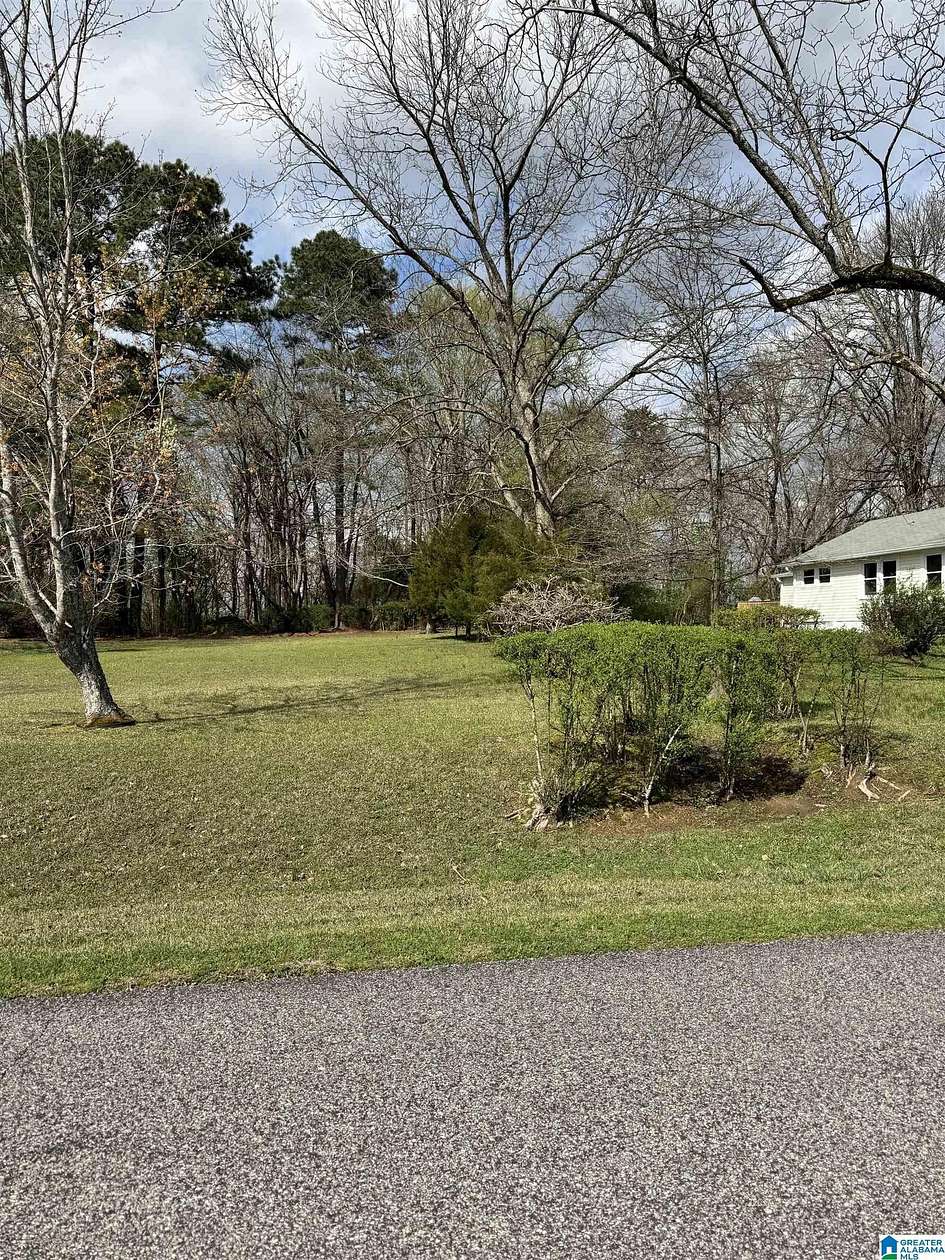1 Acre of Land for Sale in Gardendale, Alabama