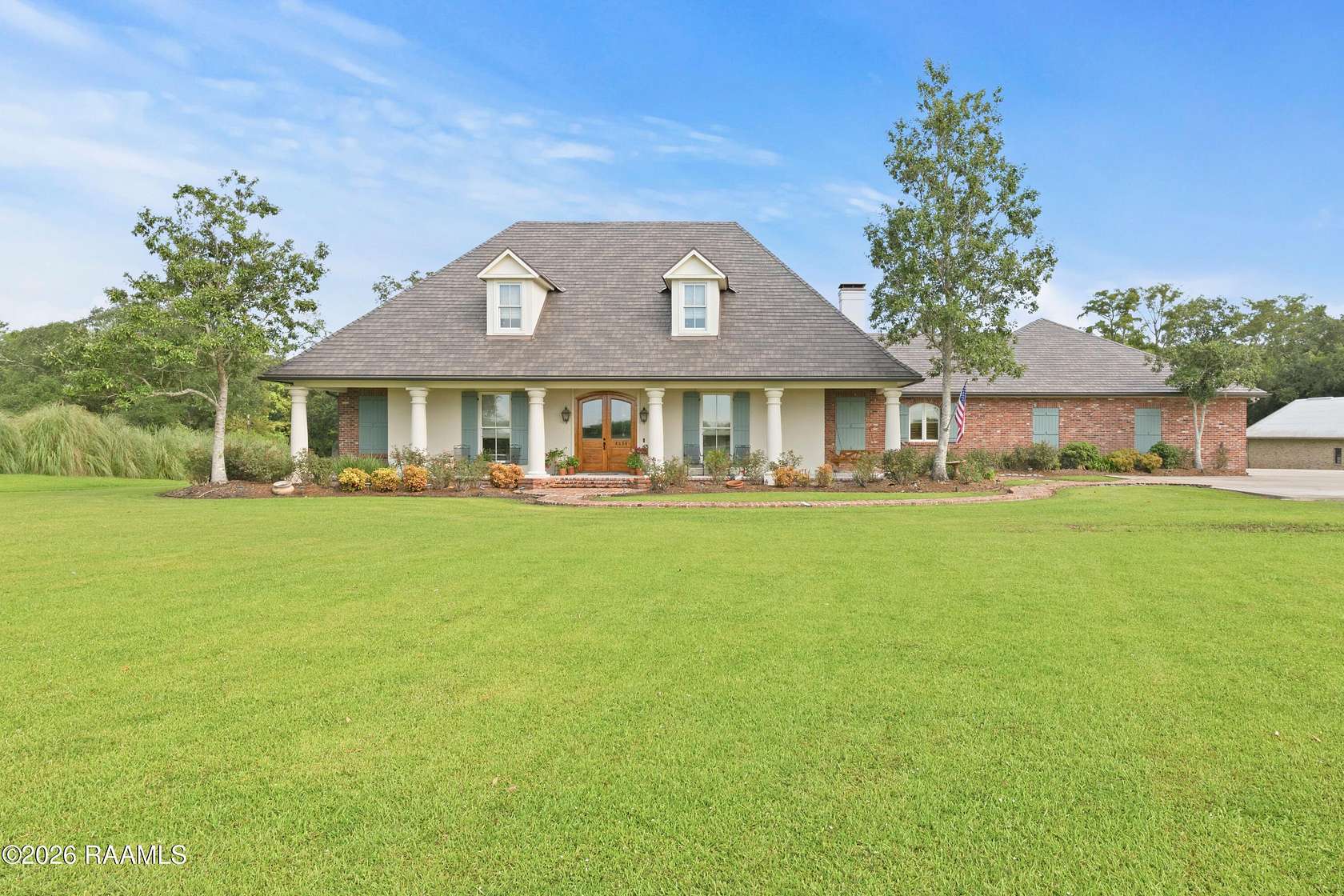 2 Acres of Land with Home for Sale in Franklin, Louisiana