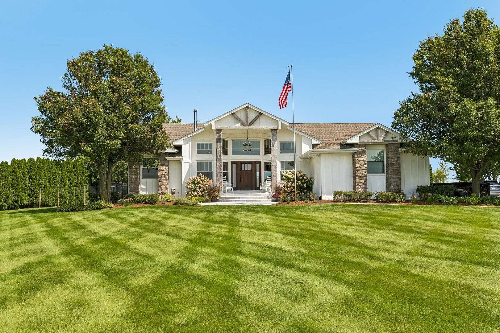 5 Acres of Land with Home for Sale in Monee, Illinois