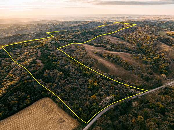 173 Acres of Recreational Land for Sale in Wynot, Nebraska