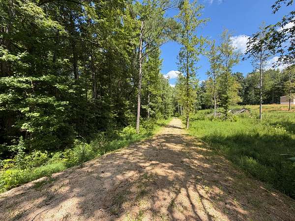 9 Acres of Residential Land for Sale in Reagan, Tennessee