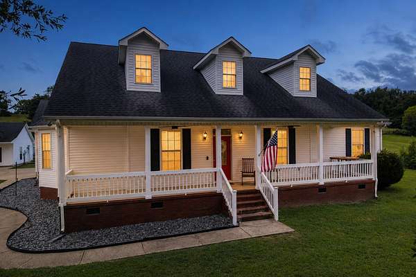 6 Acres of Land with Home for Sale in Mount Pleasant, Tennessee