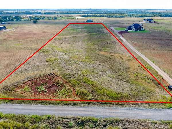 5 Acres of Residential Land for Sale in Cashion, Oklahoma