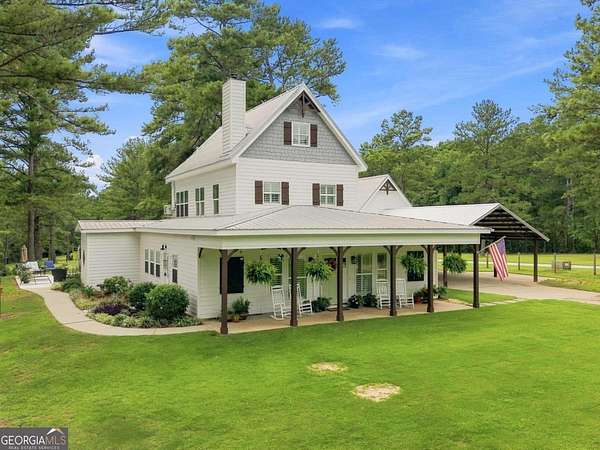 5 Acres of Land with Home for Sale in Brooks, Georgia