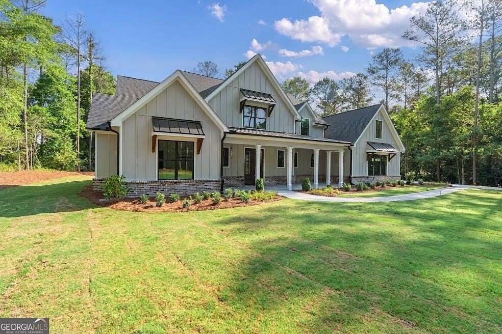 3 Acres of Land with Home for Sale in Carrollton, Georgia