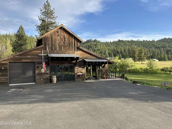 2.56 Acres of Land with Home for Sale in Coeur d'Alene, Idaho