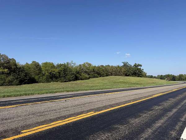 6.25 Acres of Commercial Land for Sale in Jacksonville, Texas