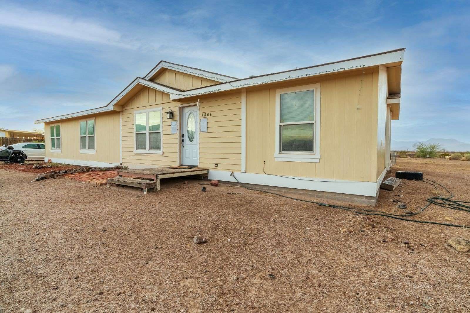 2.49 Acres of Land with Home for Sale in Safford, Arizona