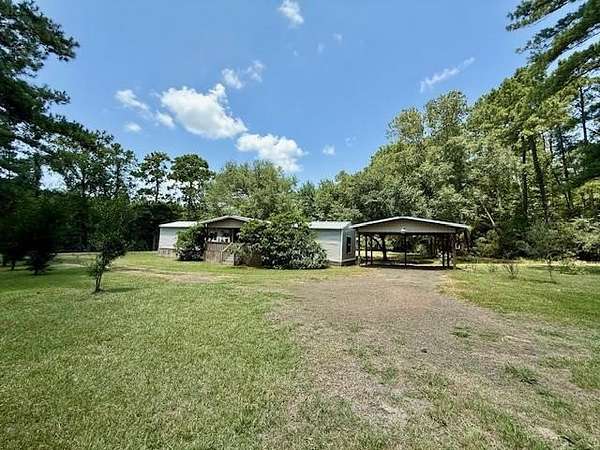5.15 Acres of Land with Home for Sale in Jasper, Texas