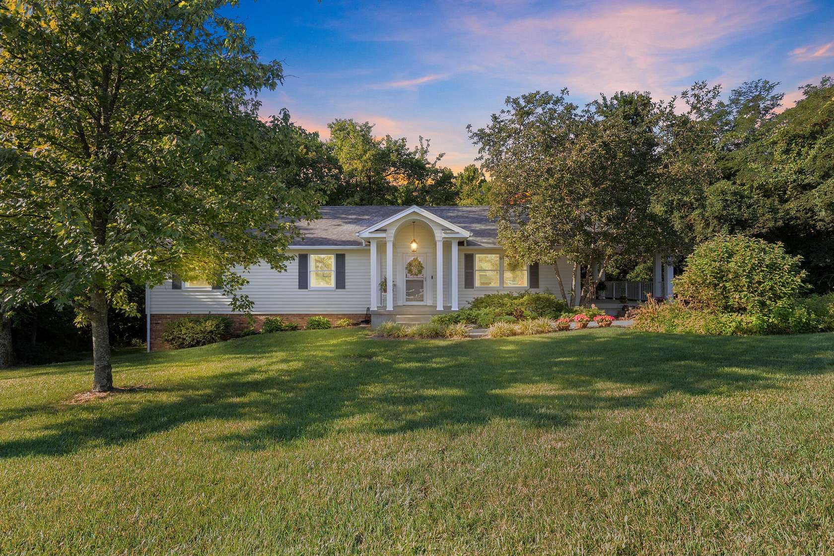 1.6 Acres of Land with Home for Sale in Frankfort, Kentucky