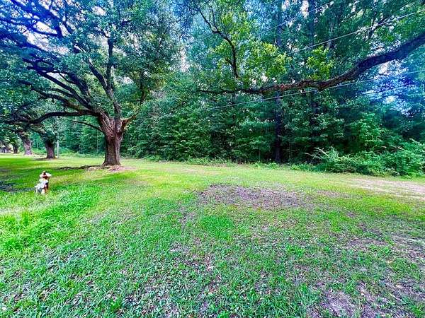 1.5 Acres of Residential Land for Sale in Laurel, Mississippi