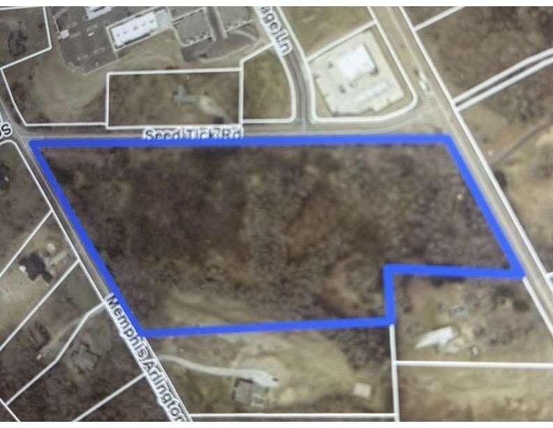 16 Acres of Land for Sale in Lakeland, Tennessee