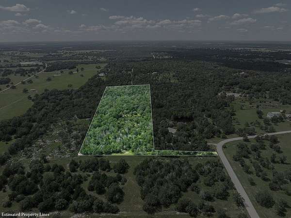 10 Acres of Recreational & Residential Land for Sale in Carmine, Texas