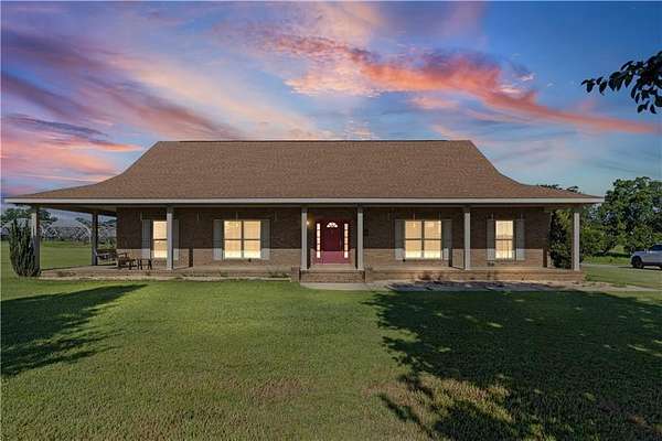 80 Acres of Land with Home for Sale in Florala, Alabama