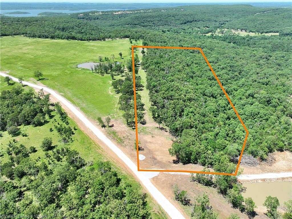 14 Acres of Recreational & Residential Land for Sale in Vian, Oklahoma
