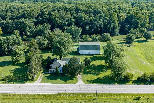 36.7 Acres of Agricultural Land with Home for Auction in Bluffton, Indiana