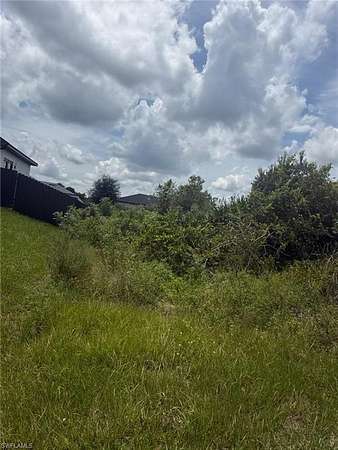 0.25 Acres of Residential Land for Sale in Lehigh Acres, Florida