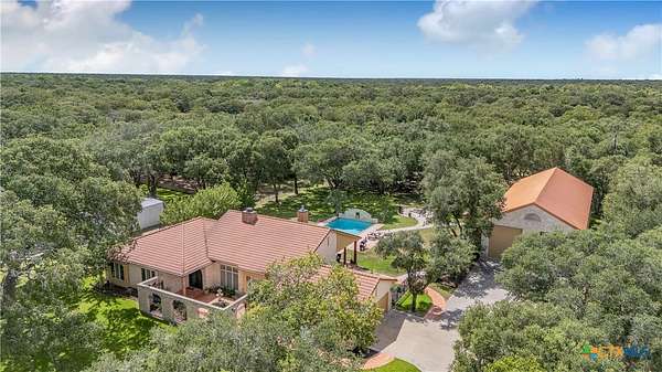 1.5 Acres of Land with Home for Sale in Inez, Texas