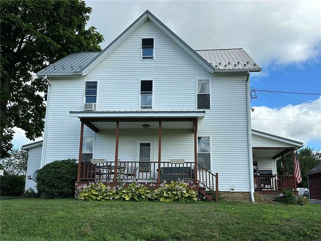 2.58 Acres of Land with Home for Sale in Cranberry, Pennsylvania