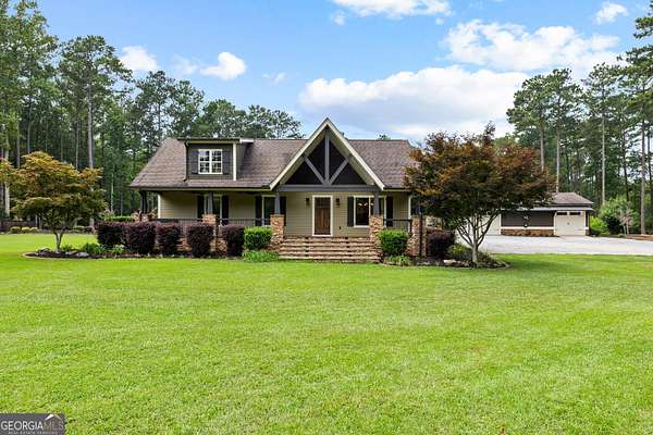 7.8 Acres of Land with Home for Sale in Moreland, Georgia