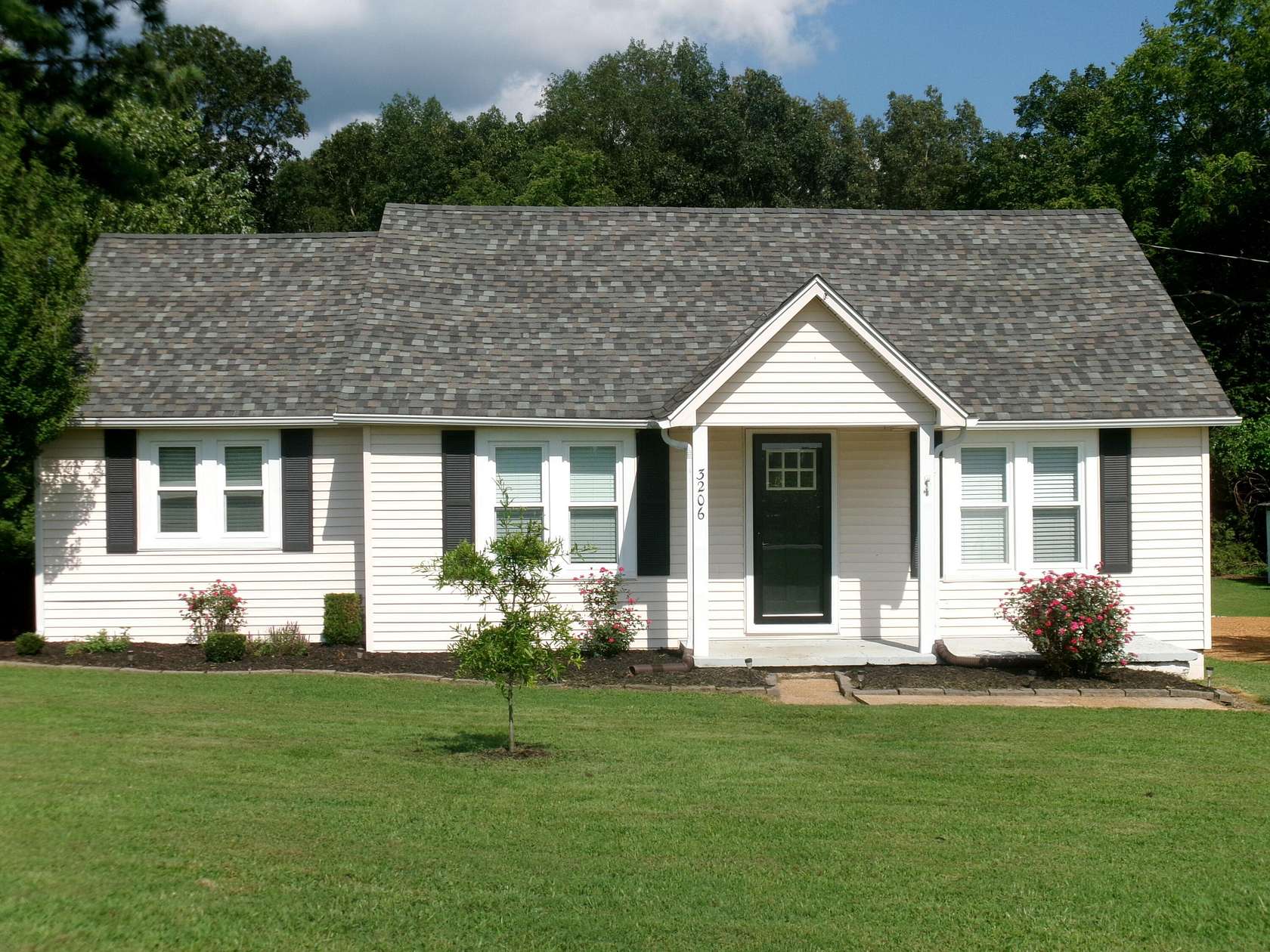 2.6 Acres of Land with Home for Sale in Mayfield, Kentucky