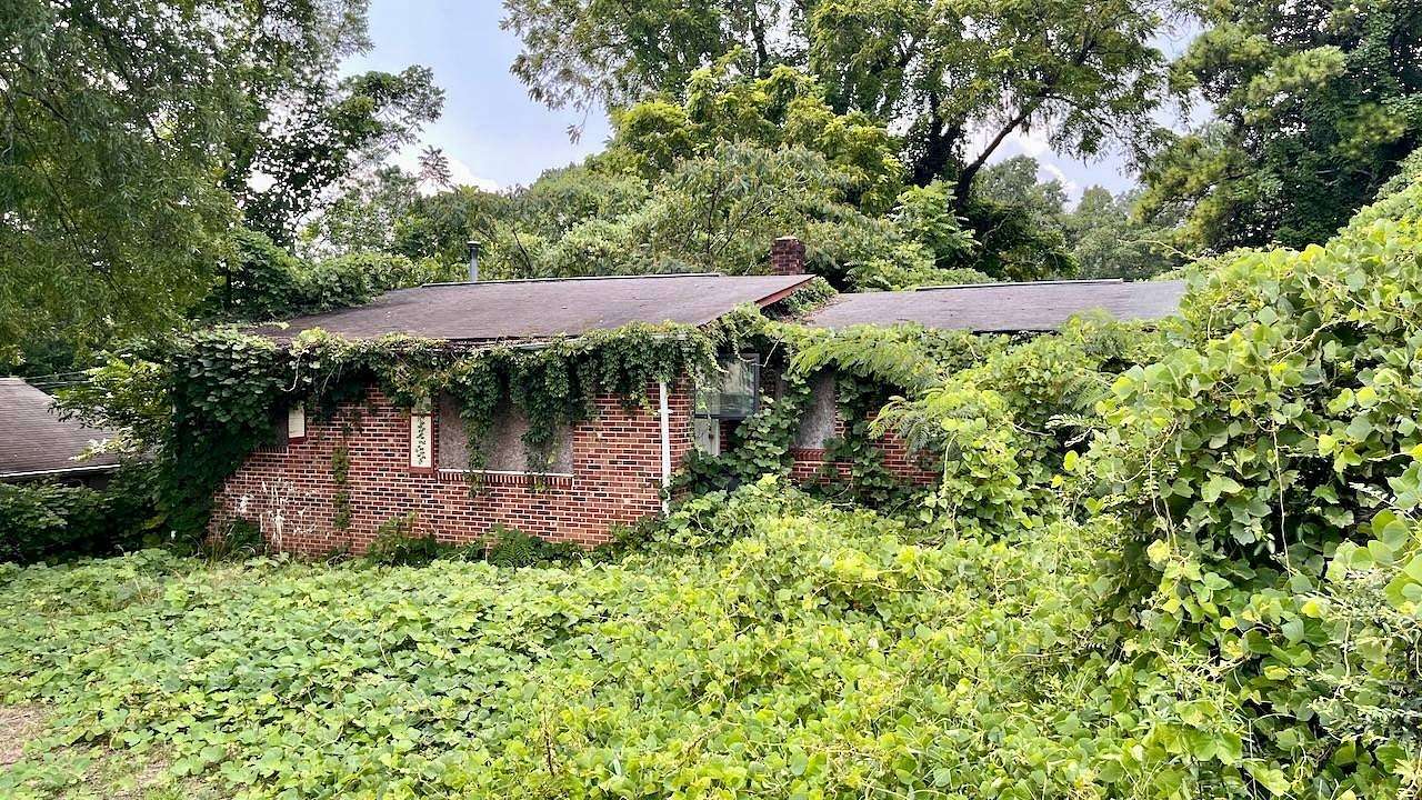 0.13 Acres of Residential Land for Auction in Winnsboro, South Carolina
