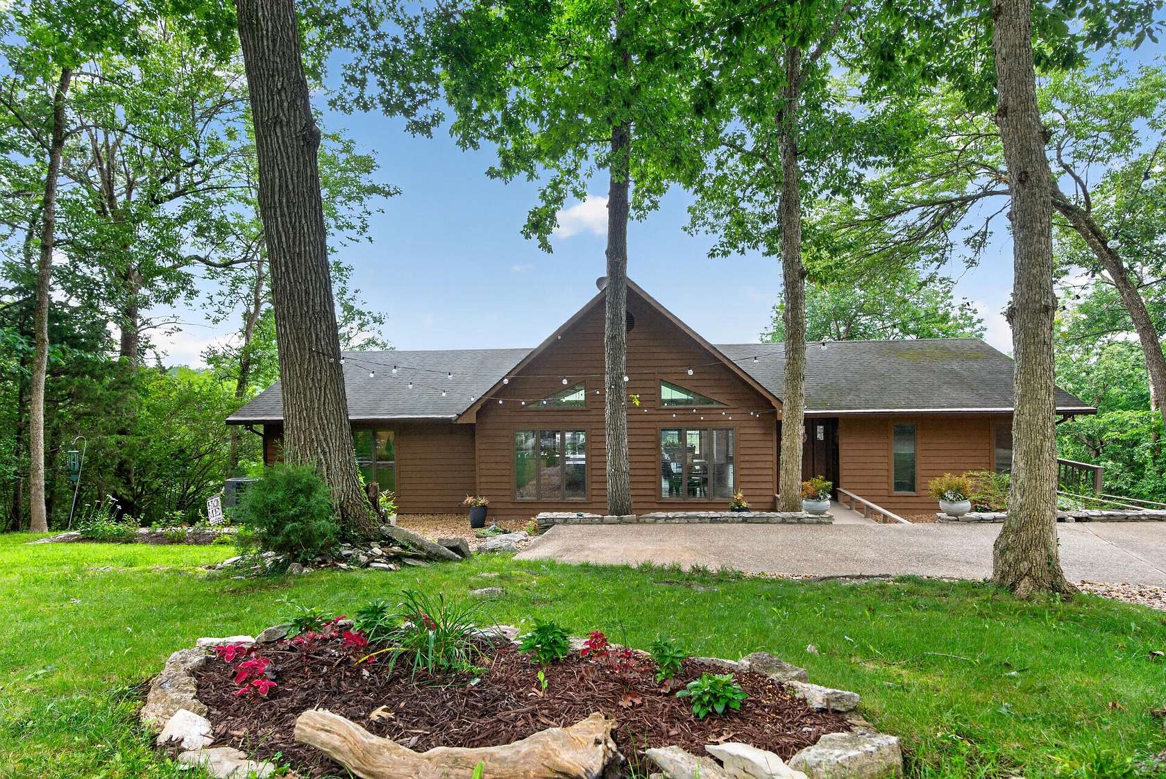 1.61 Acres of Land with Home for Sale in Lancaster, Kentucky