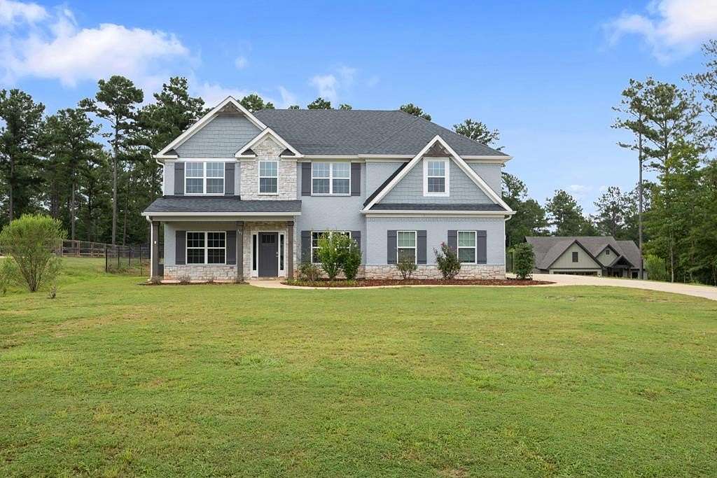 2.23 Acres of Land with Home for Sale in Ellerslie, Georgia