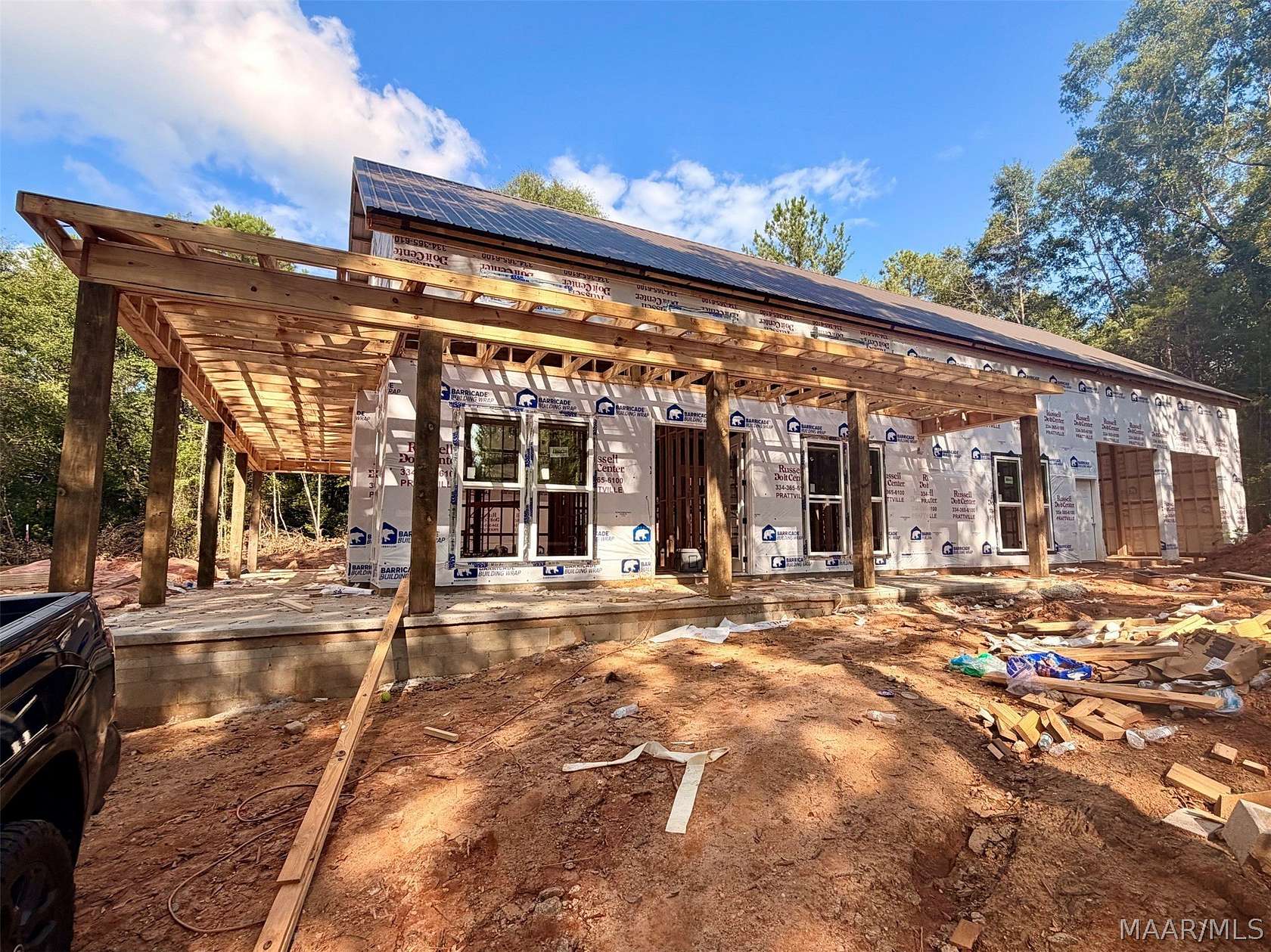 2.5 Acres of Land with Home for Sale in Wetumpka, Alabama