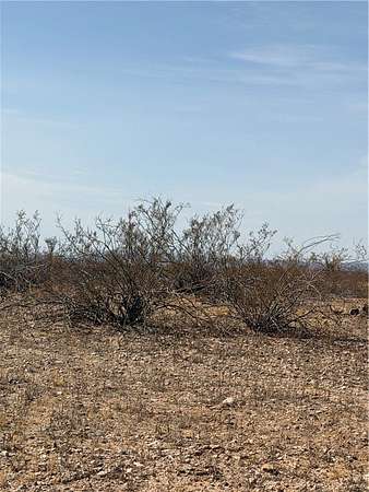 2.35 Acres of Residential Land for Sale in Golden Valley, Arizona