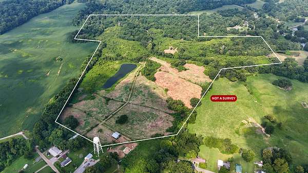 82 Acres of Land for Sale in Hornbeak, Tennessee