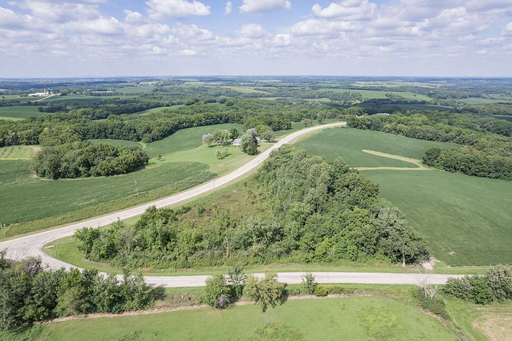 4.39 Acres of Residential Land for Sale in Monticello, Wisconsin