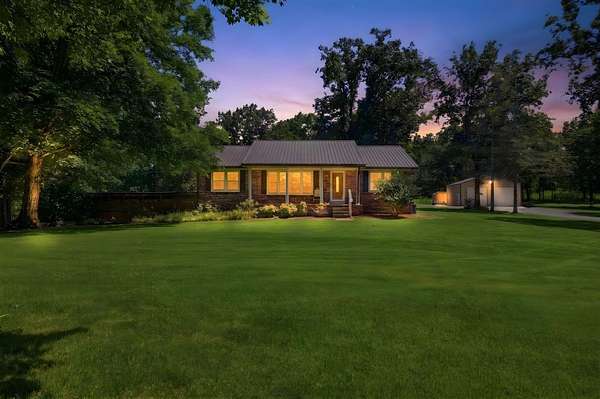 8 Acres of Land with Home for Sale in Lewisburg, Tennessee