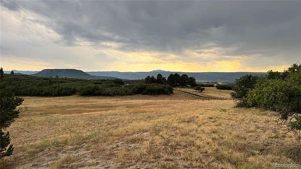 10 Acres of Land with Home for Sale in Castle Rock, Colorado