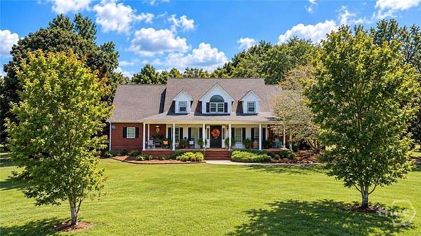 5 Acres of Land with Home for Sale in Colbert, Georgia