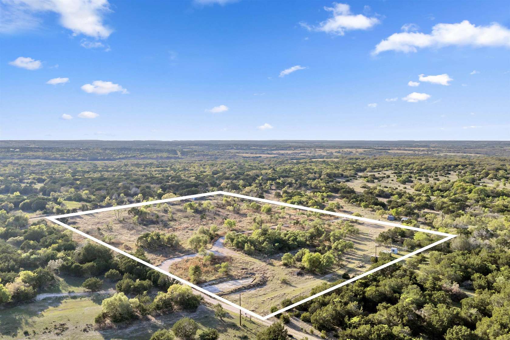 17 Acres of Land for Sale in Liberty Hill, Texas