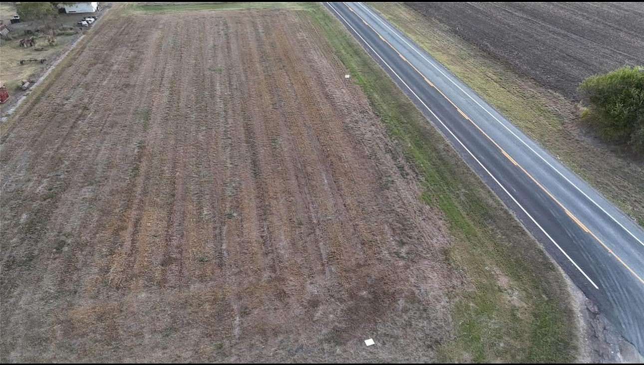0.9 Acres of Residential Land for Sale in Mount Calm, Texas