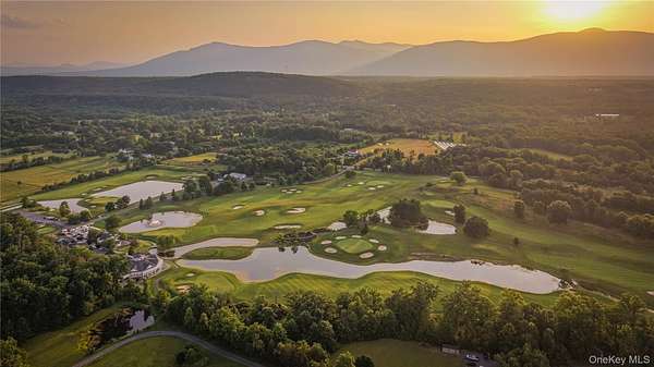 115 Acres of Land for Sale in Saugerties, New York