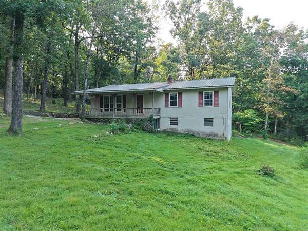 15 Acres of Land with Home for Sale in Pocahontas, Arkansas