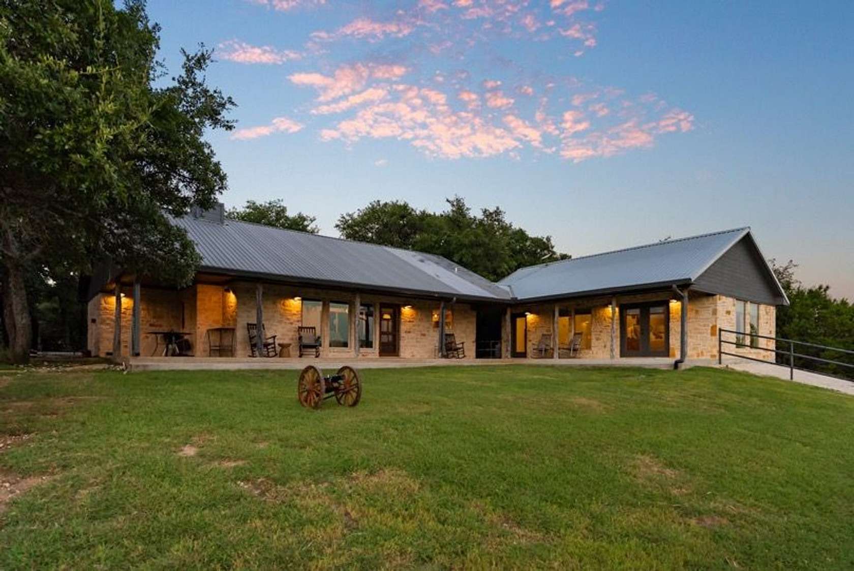 221 Acres of Improved Land for Sale in Meridian, Texas