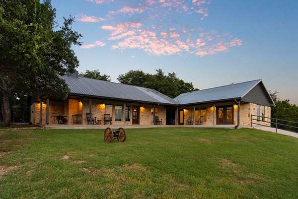 221 Acres of Improved Land for Sale in Meridian, Texas