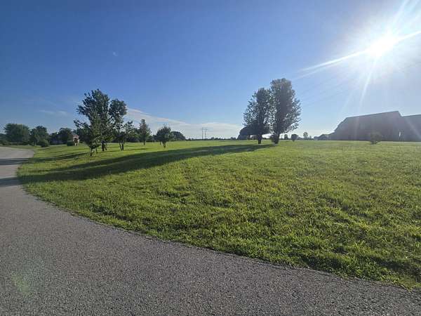 0.66 Acres of Residential Land for Sale in London, Kentucky