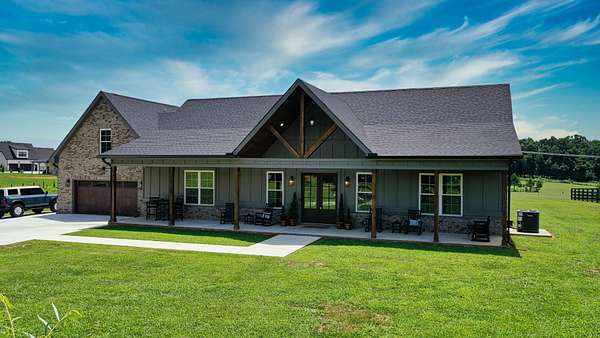 5 Acres of Land with Home for Sale in Shelbyville, Tennessee