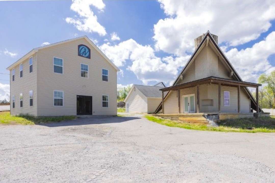 1.5 Acres of Improved Residential Land for Sale in Mount Juliet, Tennessee